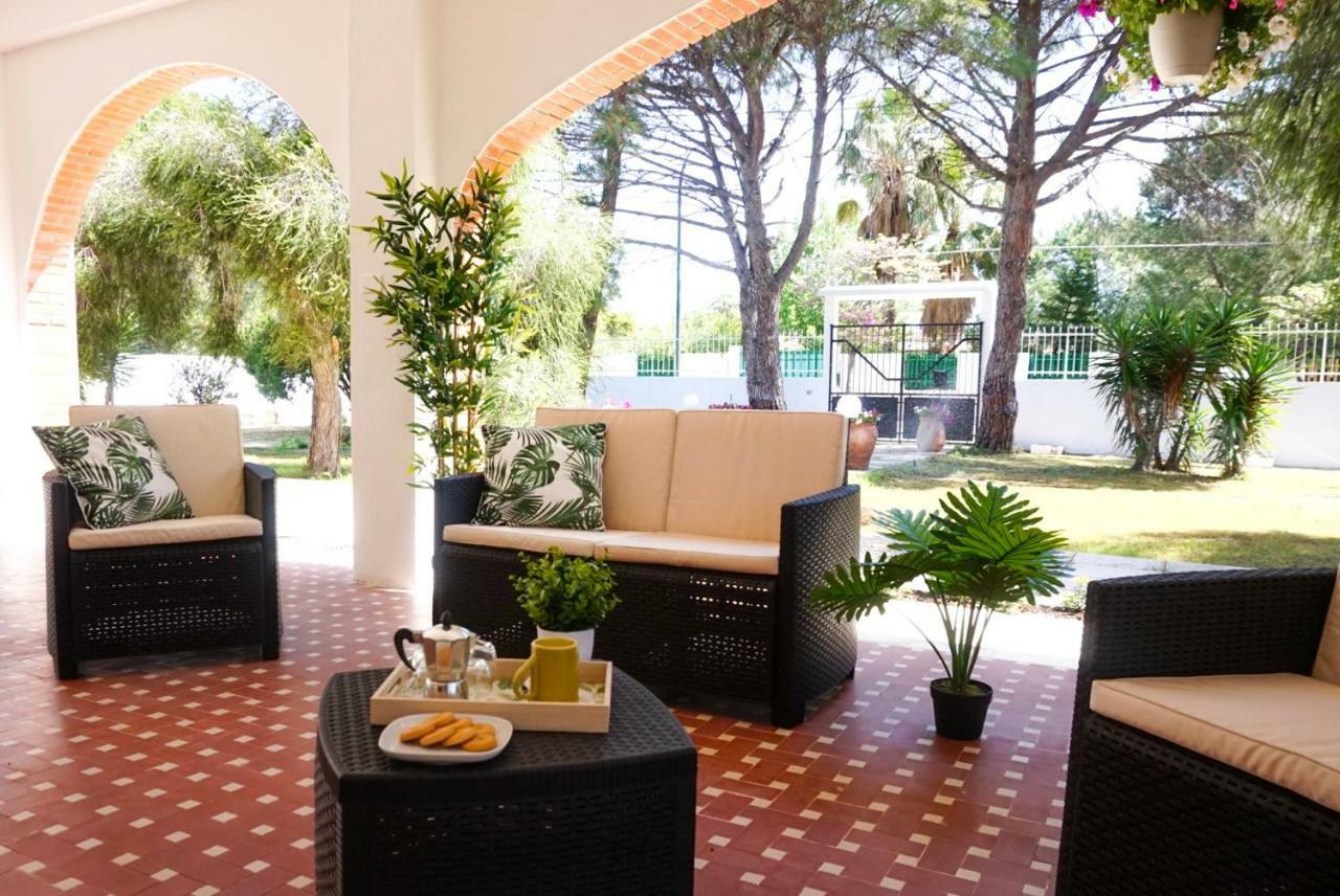 Villa Aurelia -Seafront Apartment With Patio Flumini di Quartu Εξωτερικό φωτογραφία