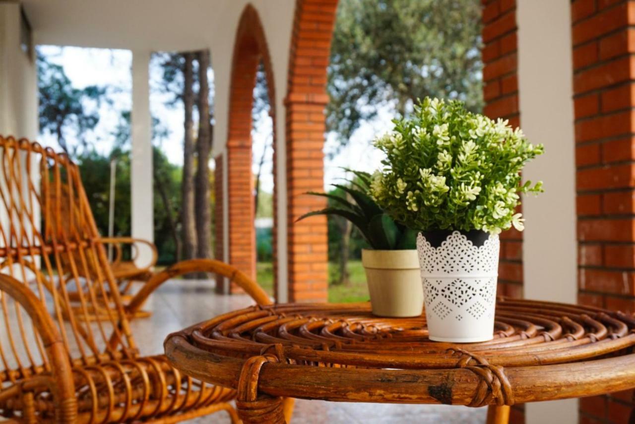 Villa Aurelia -Seafront Apartment With Patio Flumini di Quartu Εξωτερικό φωτογραφία