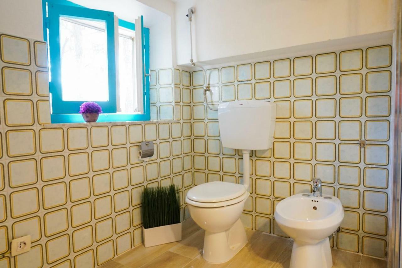 Villa Aurelia -Seafront Apartment With Patio Flumini di Quartu Εξωτερικό φωτογραφία
